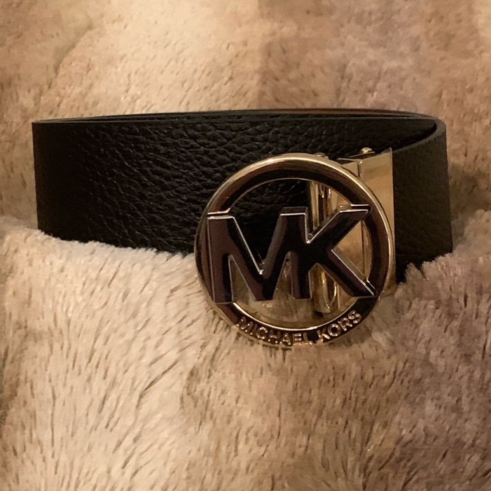 Michael Kors black/brown reversible belt, size M